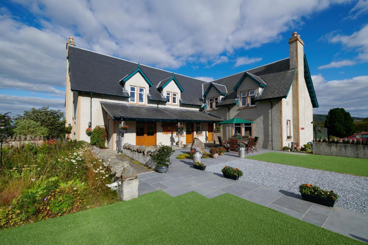 Daviot Lodge المظهر الخارجي الصورة